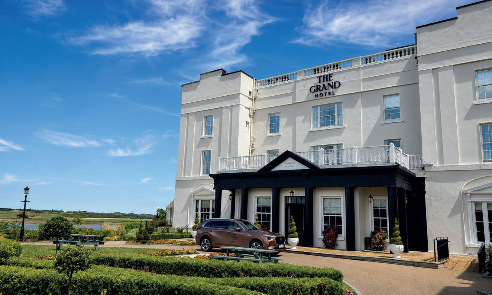 The Grand Hotel branding and design Neworld - exterior